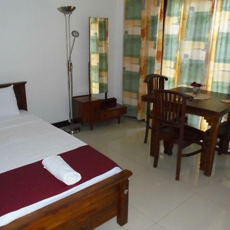 เจเอ็ม เฟอร์นันโด อพาร์ตเมนต์ Hotel เนกอมโบ ภายนอก รูปภาพ