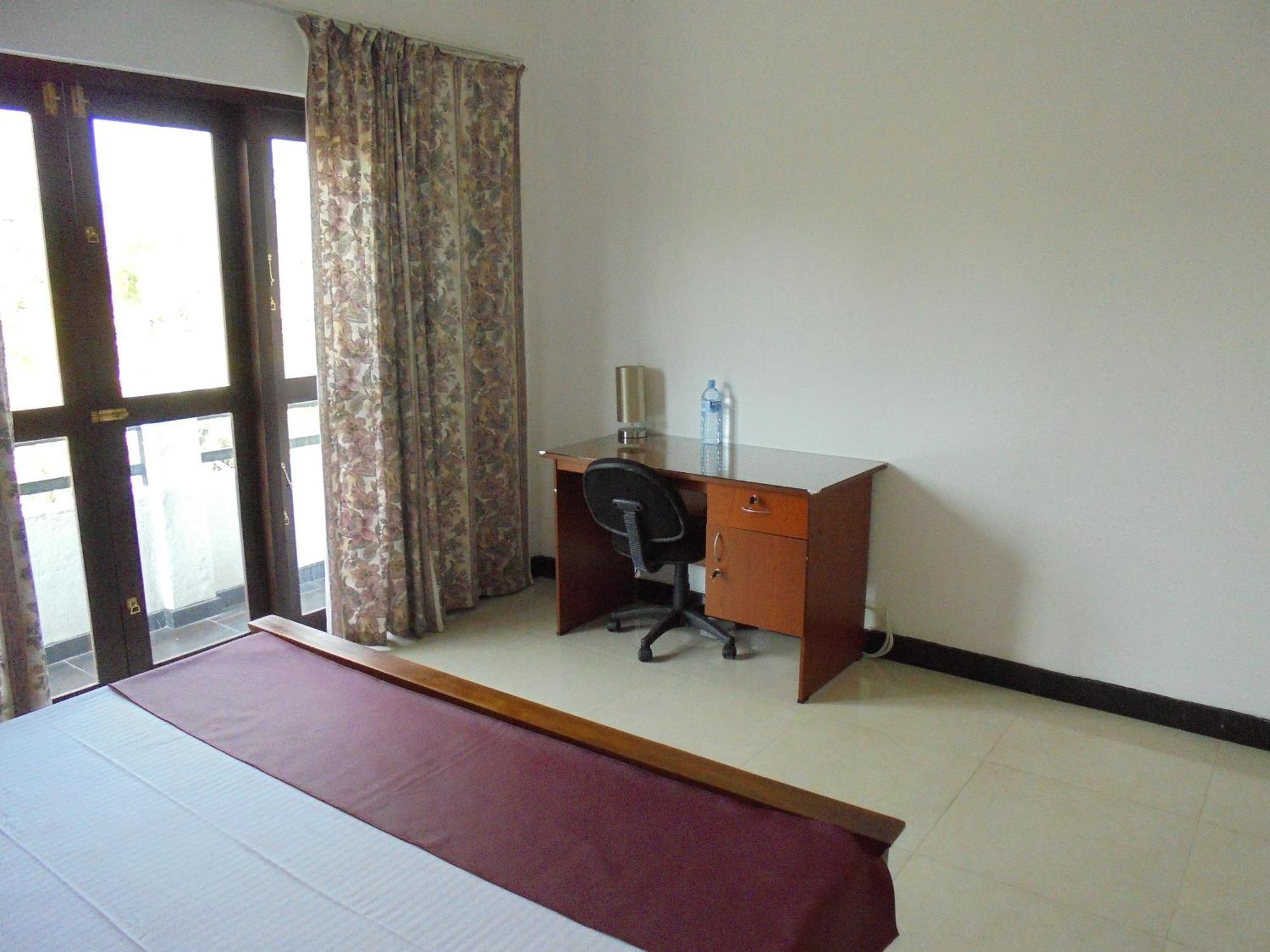 เจเอ็ม เฟอร์นันโด อพาร์ตเมนต์ Hotel เนกอมโบ ภายนอก รูปภาพ