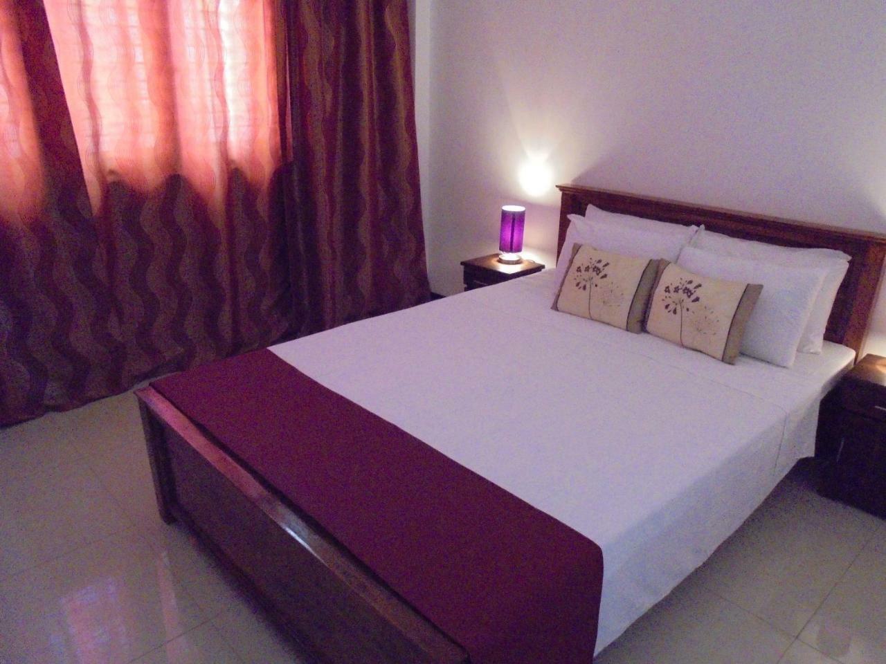 เจเอ็ม เฟอร์นันโด อพาร์ตเมนต์ Hotel เนกอมโบ ภายนอก รูปภาพ